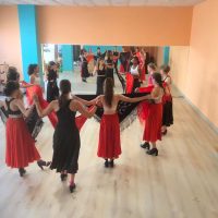 tanzpalast-aarau-siramark-dance-flamenco-tanzkurs-frauen-roter-rock